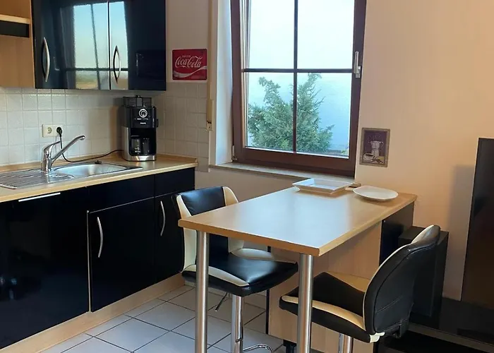 Katharina Im Weinort An Der Mosel *